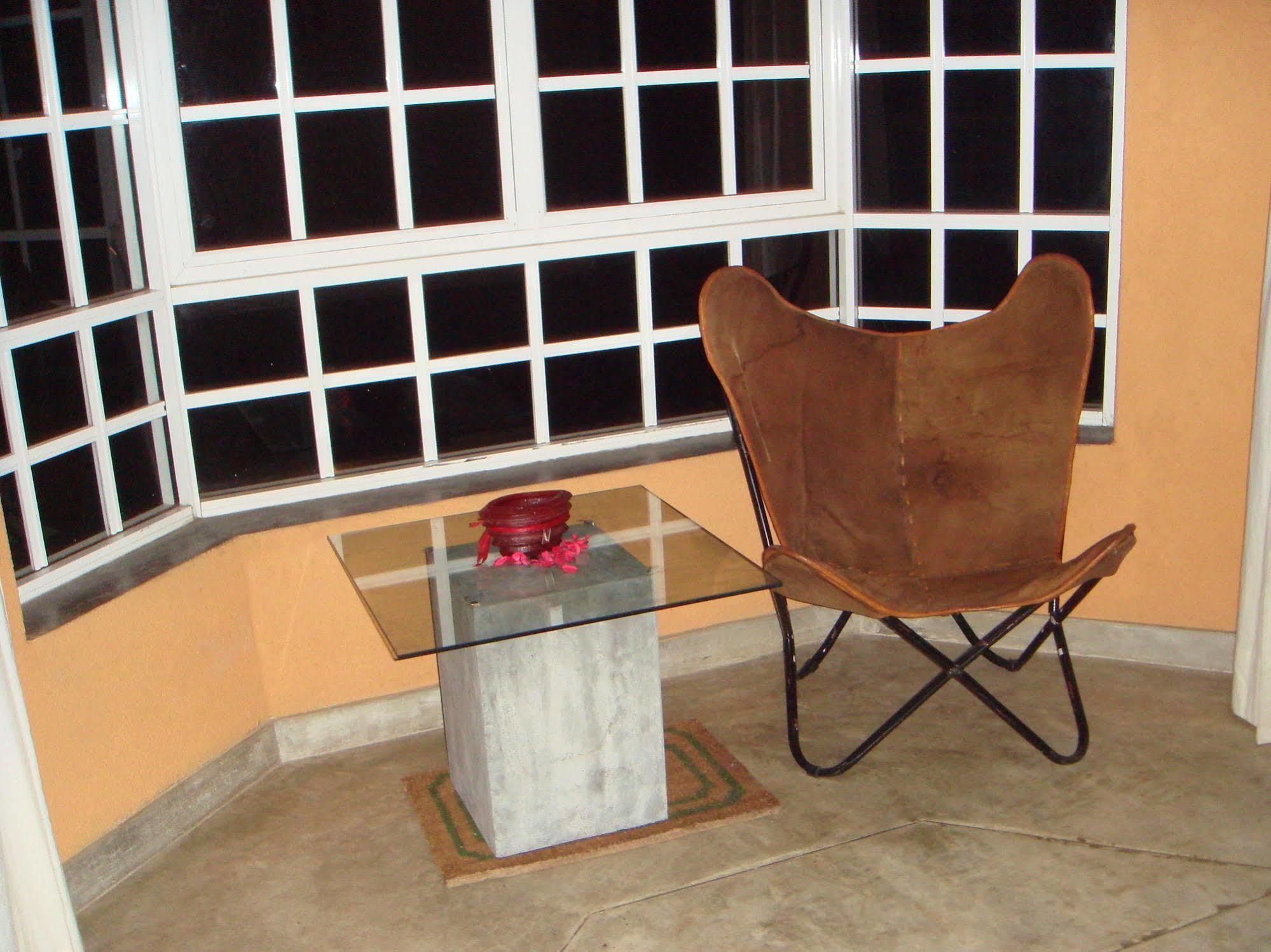 Palle Deltota Club Lespri酒店 外观 照片